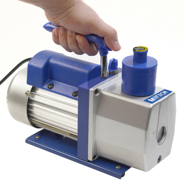 Двухступенчатый вакуумный насос МЕГЕОН 980405 купить по низкой цене | МАКСПРОФИТ